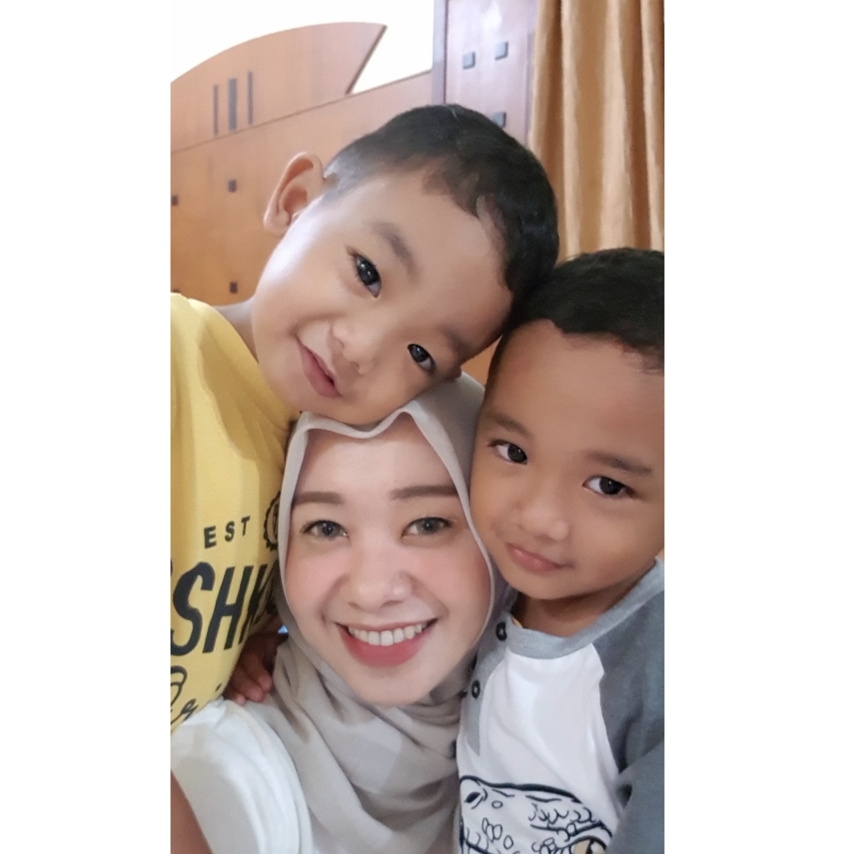 Hapsari tin hidayati