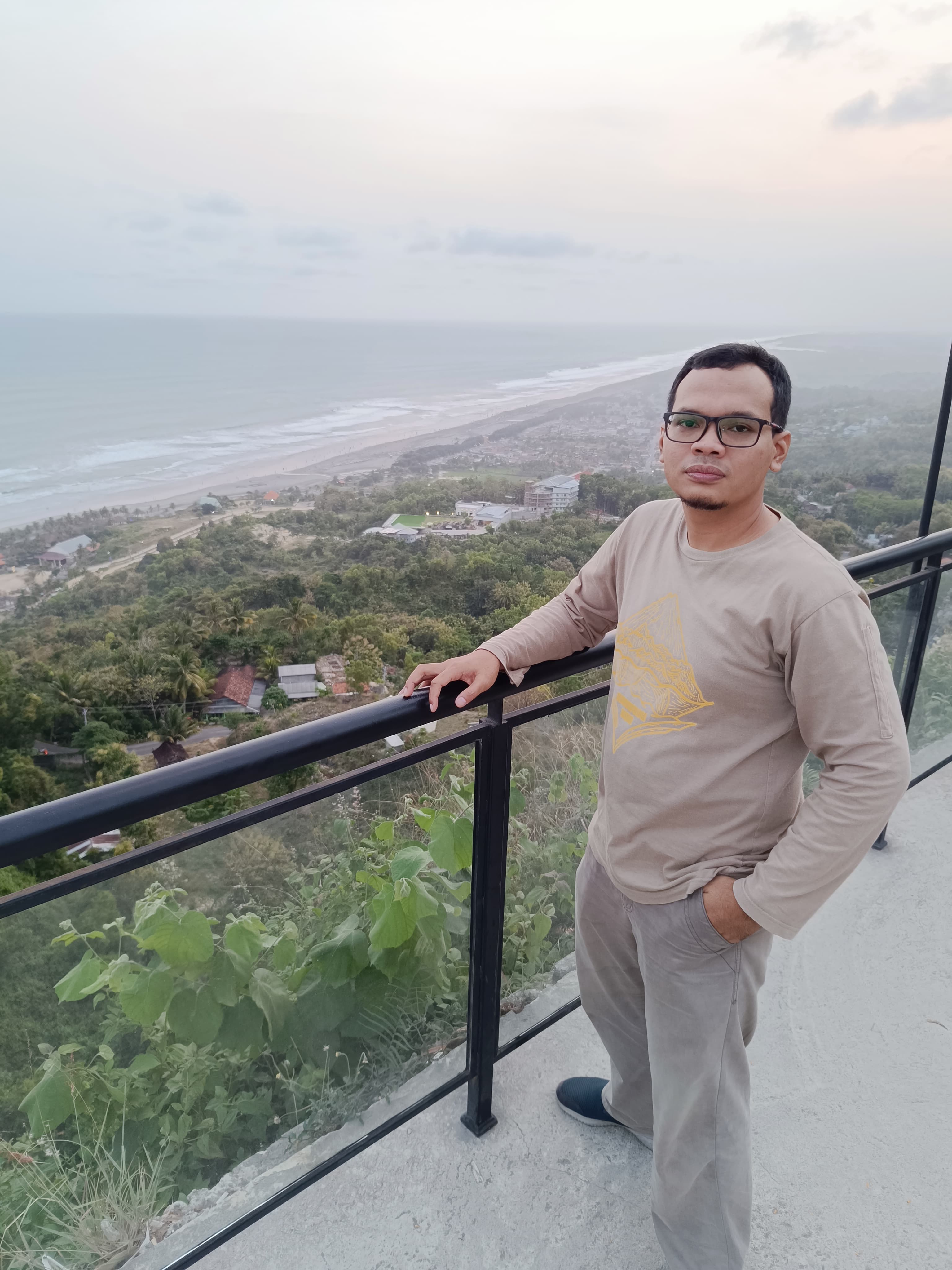 Ahmad Syukron Prasaja