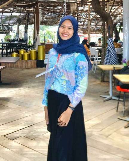 Izza Luthfia